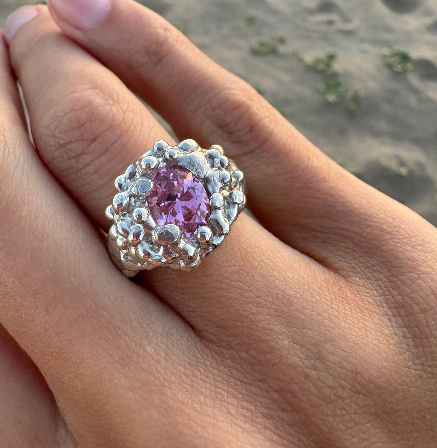 Bubble pink ring