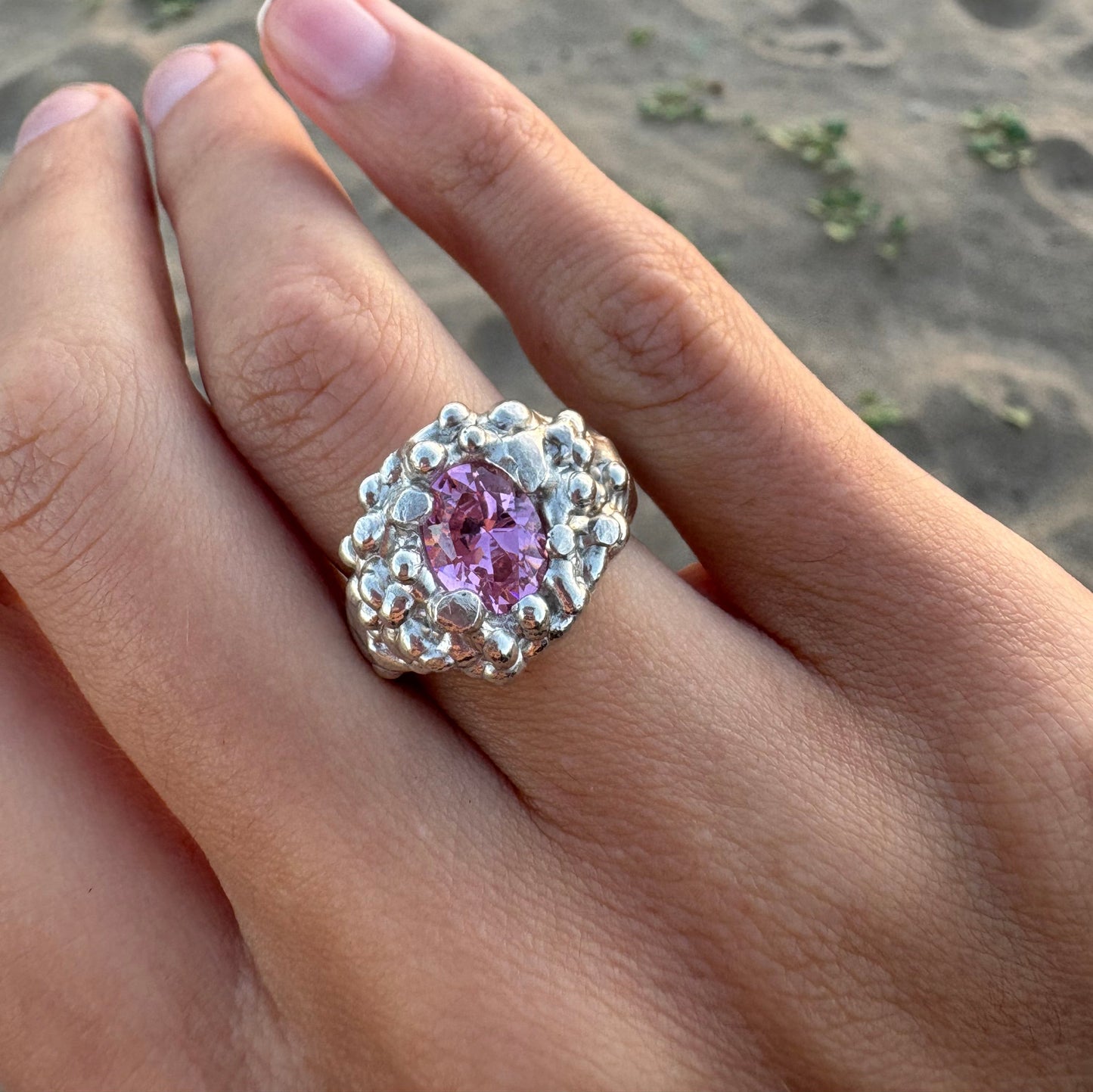 Bubble pink ring
