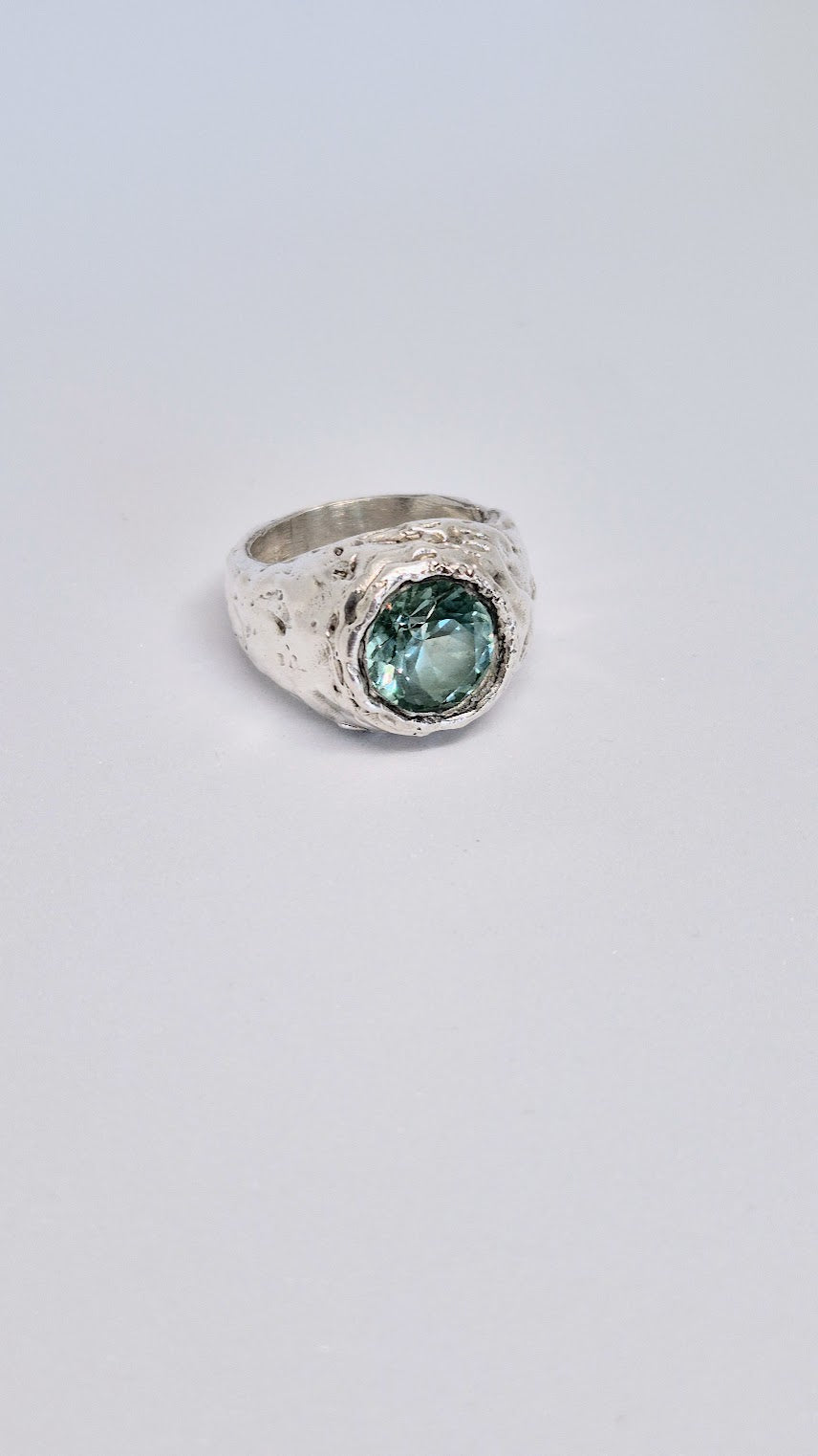 Anillo Aguamarina