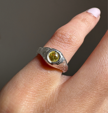Anillo Peridoto