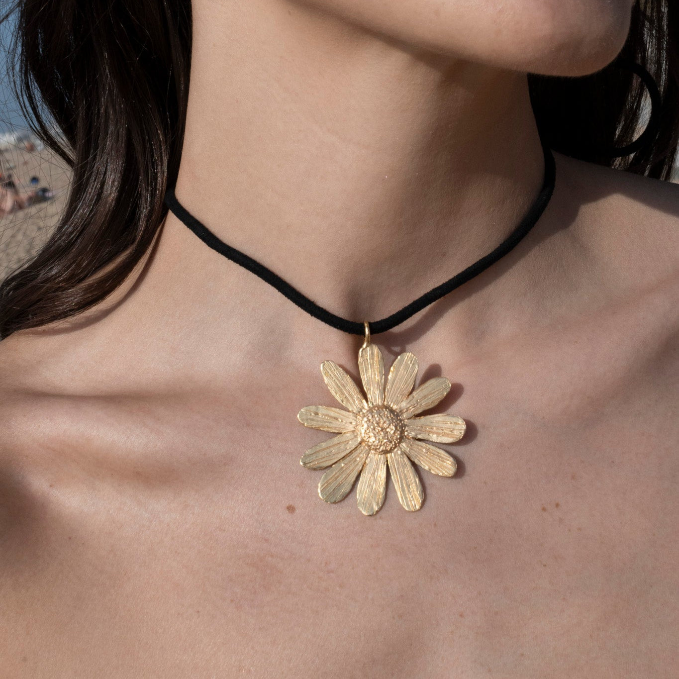 Colgante Flor Margarita Oro