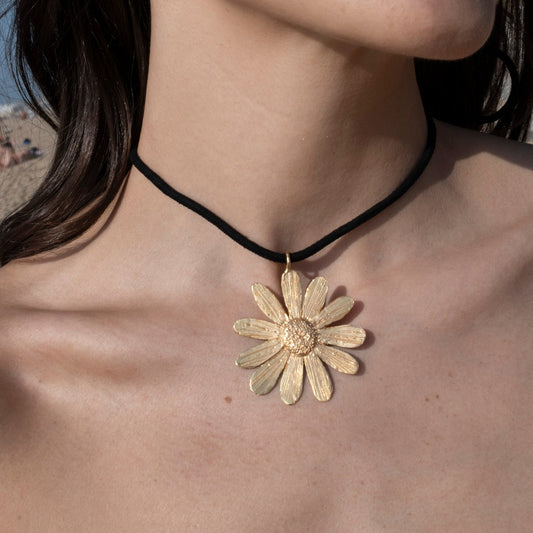 Colgante Flor Margarita Oro