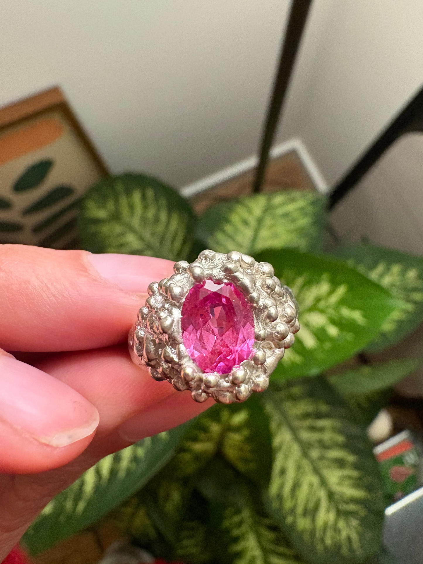 Bubble pink ring